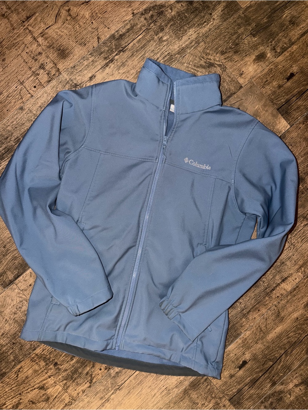Columbia woman’s Softshell Jacket Blue Full Zip Stand-Up Collar size small